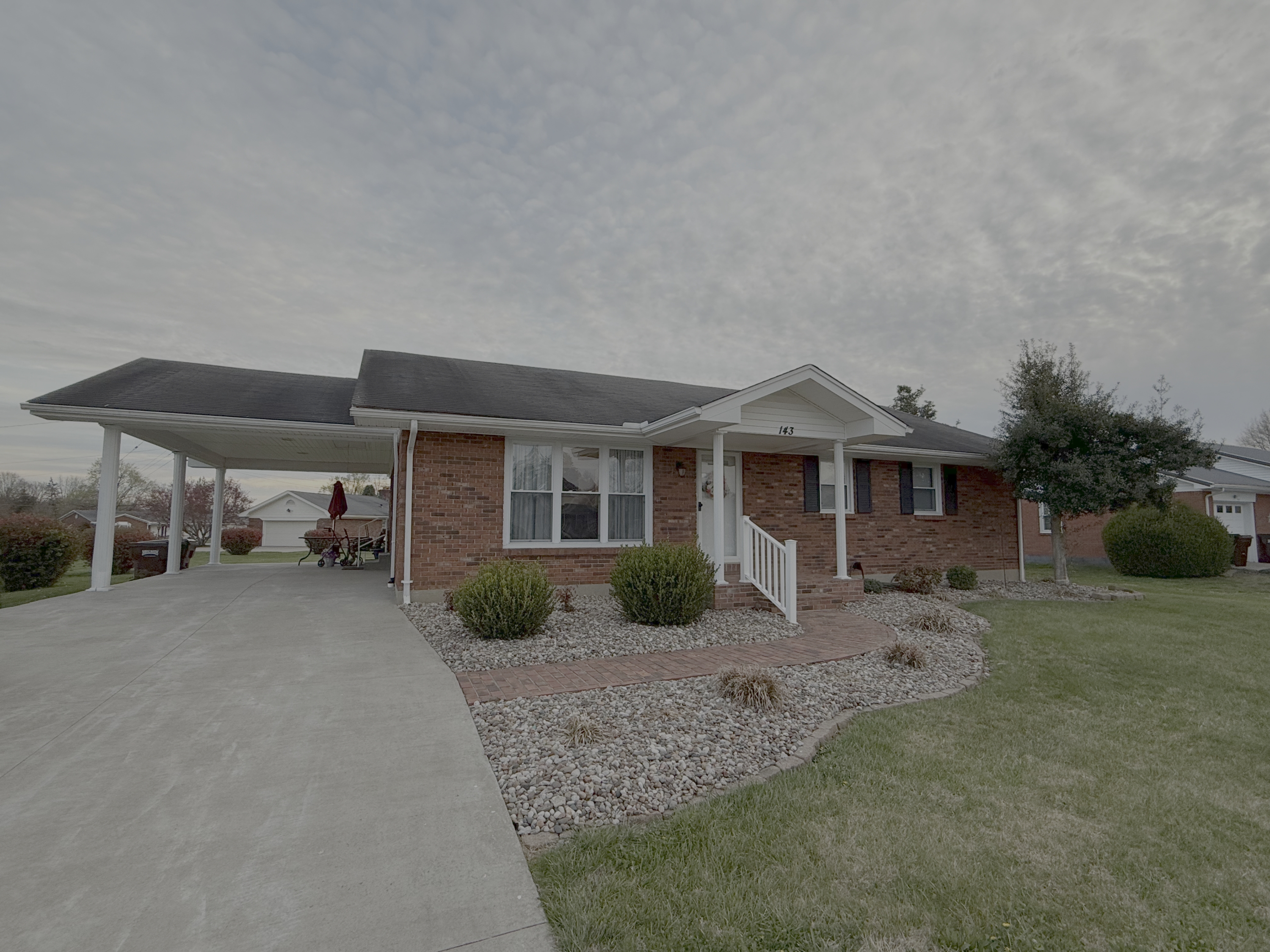 143 Hamilton Acres